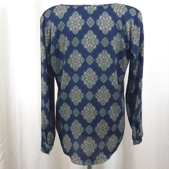 Ann Taylor Womens Medium Blouse Navy Blue Batik Print Long Sleeve V Neck Office - Picture 4 of 6